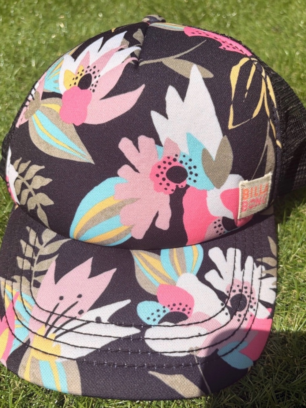 🌸Billabong Floral Trucker Hat